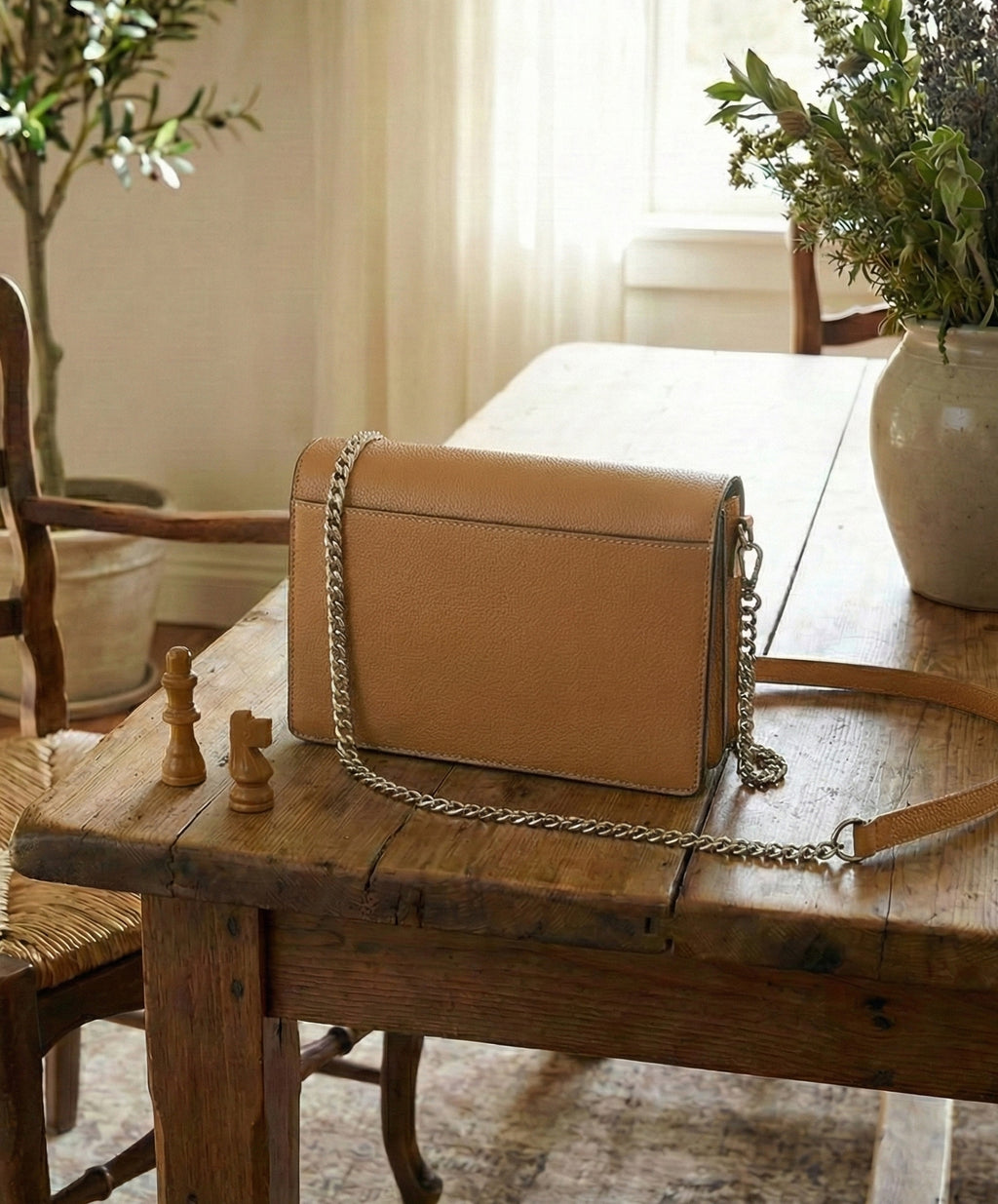 HAVENGOTT Tri-Color Horizon Flap Bag – Genuine Pebbled Leather with Gold Accent