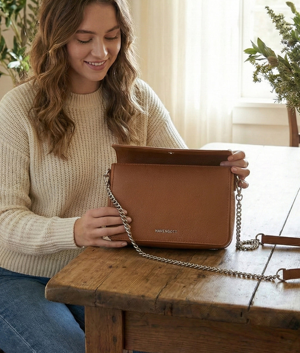 HAVENGOTT Tan Leather Chain Crossbody Bag – Silver-Tone Chain Strap