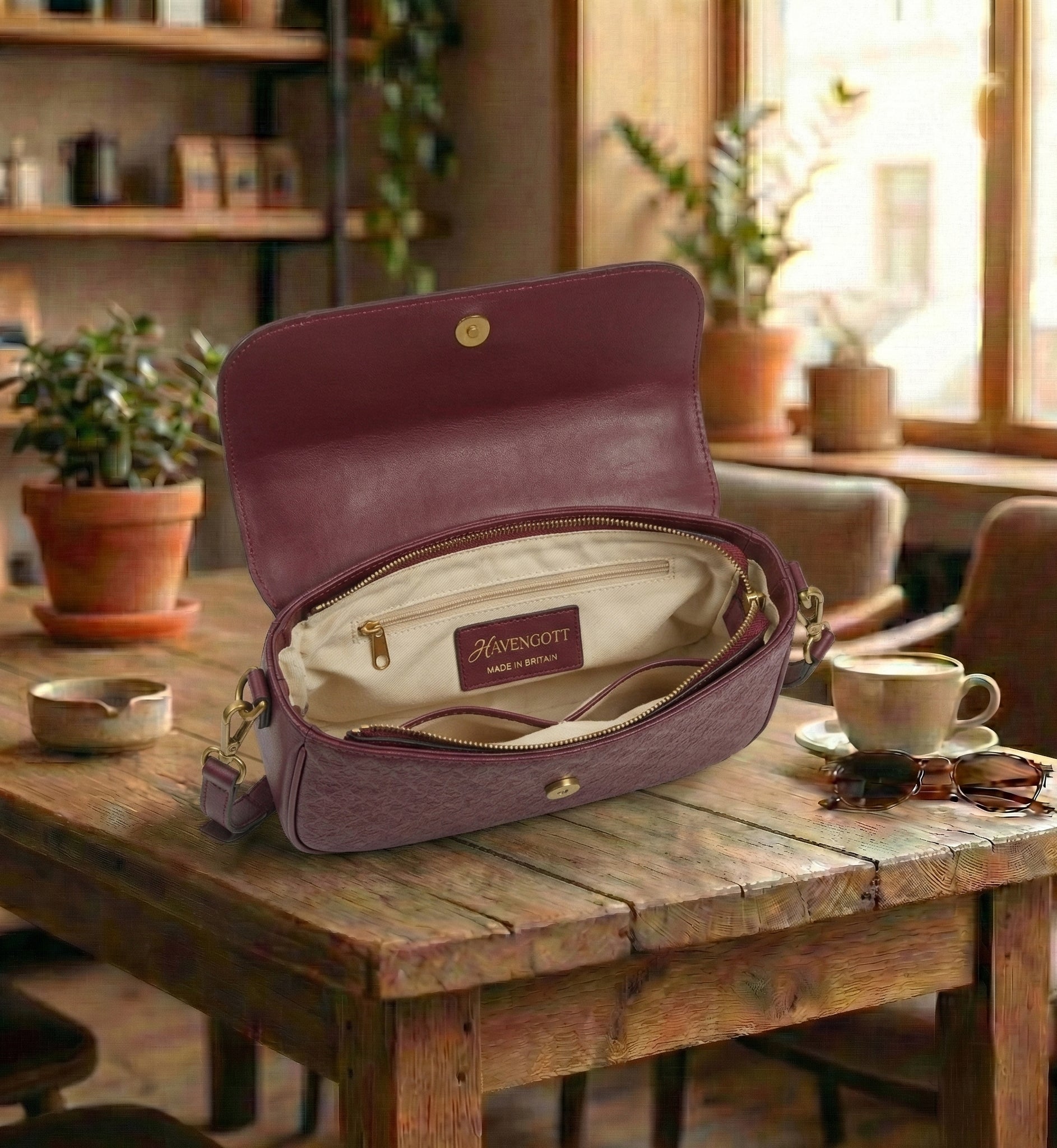 HAVENGOTT Burgundy Structured Top-Handle Bag