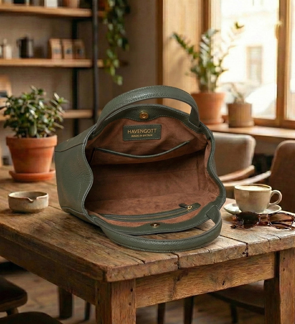 HAVENGOTT Emerald Structure Bucket Bag – Genuine Pebbled Leather with Gold Floral Accent